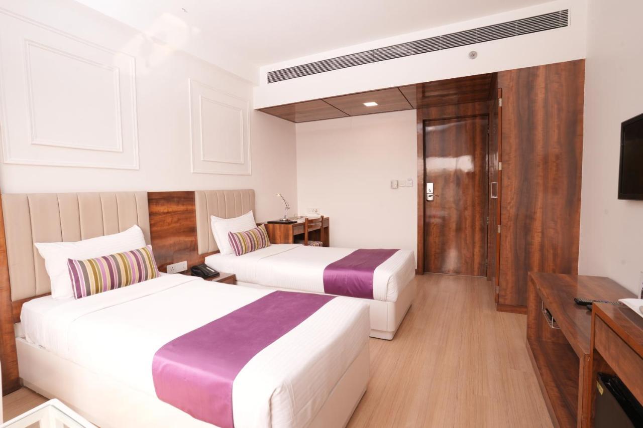 Hotel Hardeo Nagpur Exterior foto