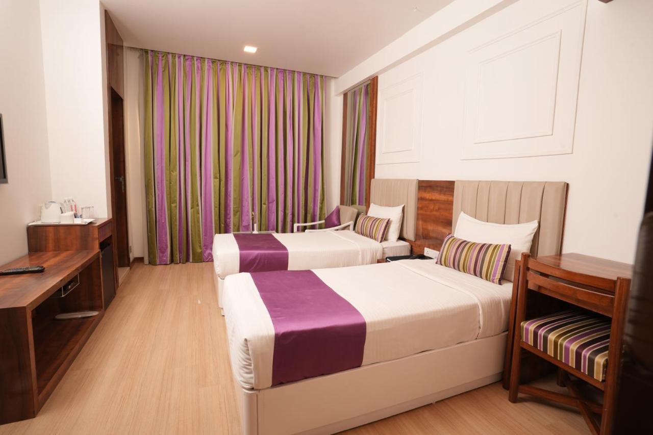Hotel Hardeo Nagpur Exterior foto