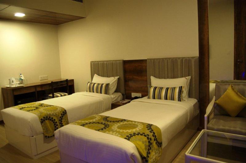 Hotel Hardeo Nagpur Exterior foto